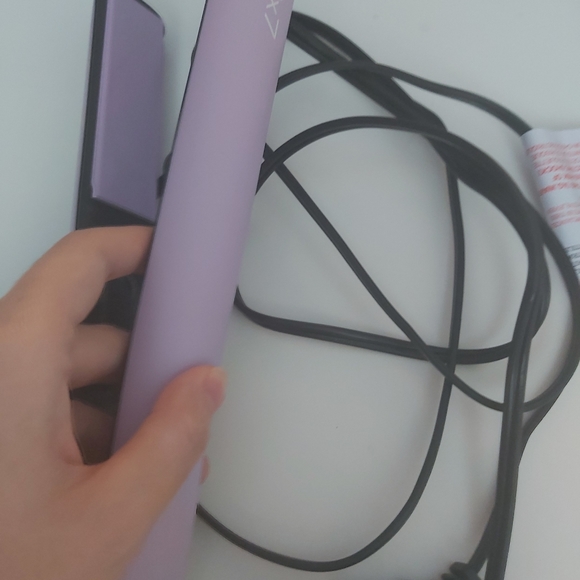 Hair straightener - Picture 2 of 3